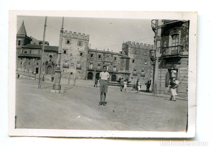 Alte Fotografie: Gij&oacute;n, Asturias, Foto de &aacute;lbum familiar de los a&ntilde;os 30, 7x4,7 cm.
