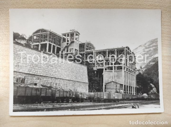 Fotografía antigua: Fígols Mines estació tren Santuari Consolació construcció rentadors carbó anys 30 Cercs Berguedà - Foto 1 - 268415764