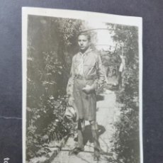 Fotografía antigua: EL FERROL LA CORUÑA RETRATO DE JOVEN EXPLORADOR BOY SCOUT 1929 POSTAL FOTOGRAFICA. Lote 275269738
