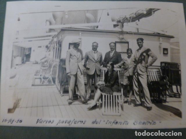 Fotografia antica: EN EL VAPOR INFANTA BEATRIZ FOTOGRAFIA 1930 8 X 6,5 CMTS