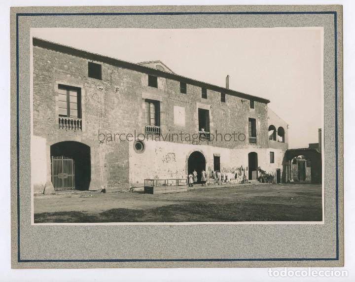Fotograf&iacute;a antigua: Sant Andreu de Palomar - Mas&iacute;a por identificar, 1910 aprox. 15x22 cm.