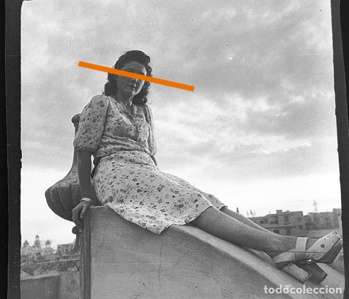 Fotografia antiga: Antiguo negativo o clich&eacute; de fotograf&iacute;a. Se&ntilde;orita. Antigua.