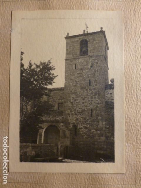Photographie ancienne: CASTILFRIO DE LA SIERRA SORIA INGLESIA ANTIGUA FOTOGRAF&Iacute;A MONTADA SOBRE CART&Oacute;N 37 X 27 CTMS