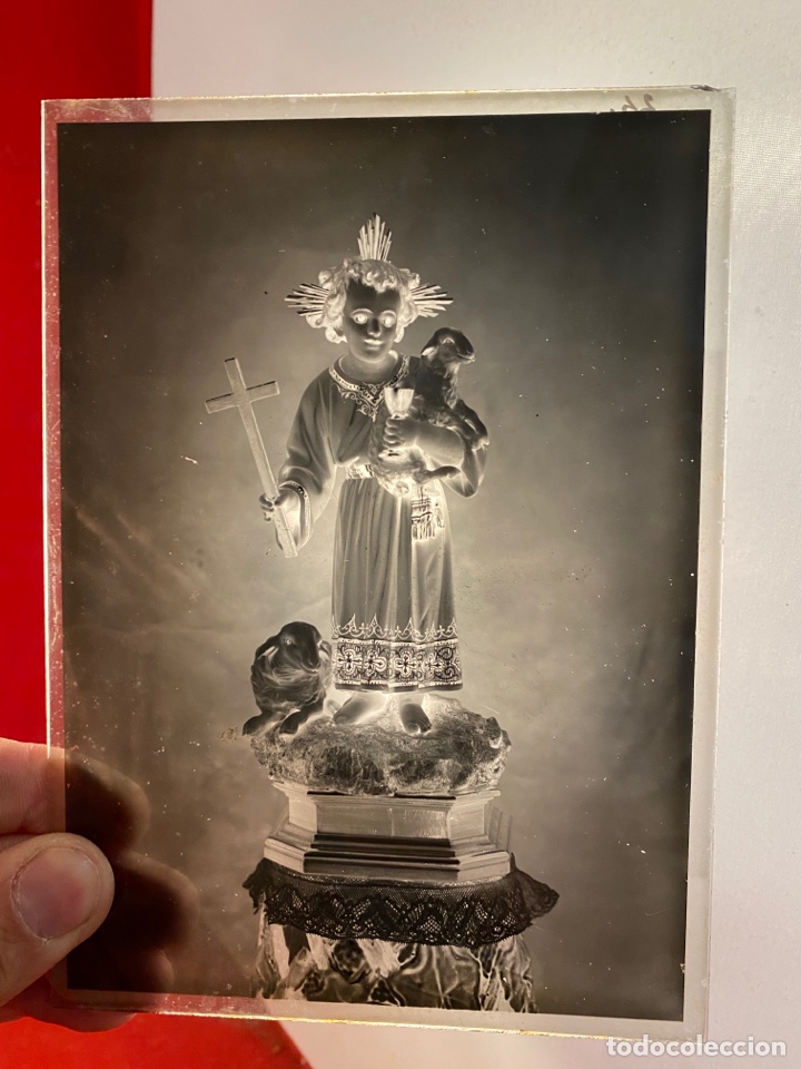Fotograf&iacute;a antigua: Fotograf&iacute;a en blanco y negro talla ni&ntilde;o Jes&uacute;s