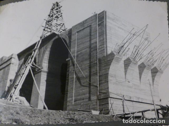 Fotografia antiga: RIO GUADALIMAR JAEN PUENTE EN CONSTRUCCION A&Ntilde;OS 50 FOTOGRAFIA 17 X 11 CMTS