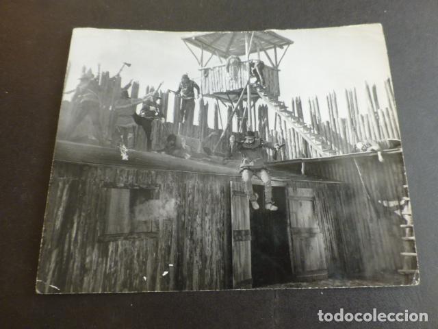 Fotograf&iacute;a antigua: ALMERIA ESCENA PELICULA POLICIA MONTADA DEL CANADA ANTIGUA FOTOGRAFIA 12,5 X 10 CTMS