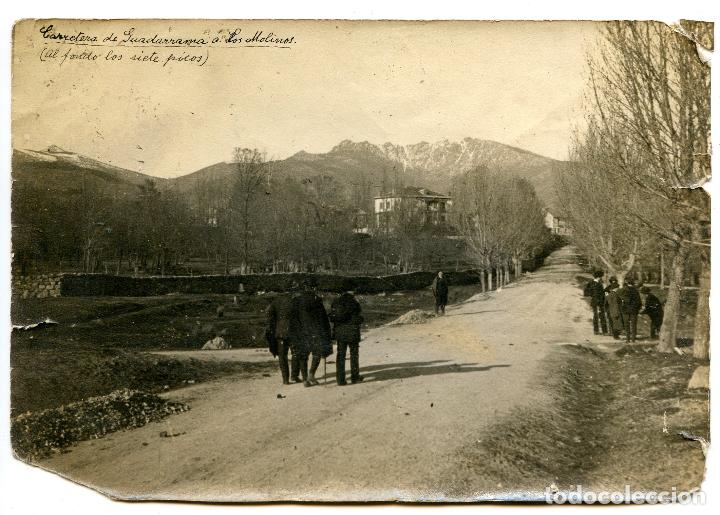 Alte Fotografie: Carretera de Guadarrama a Los Molinos, al fondo los siete picos, 17,1x11,8 cm. circa 1920