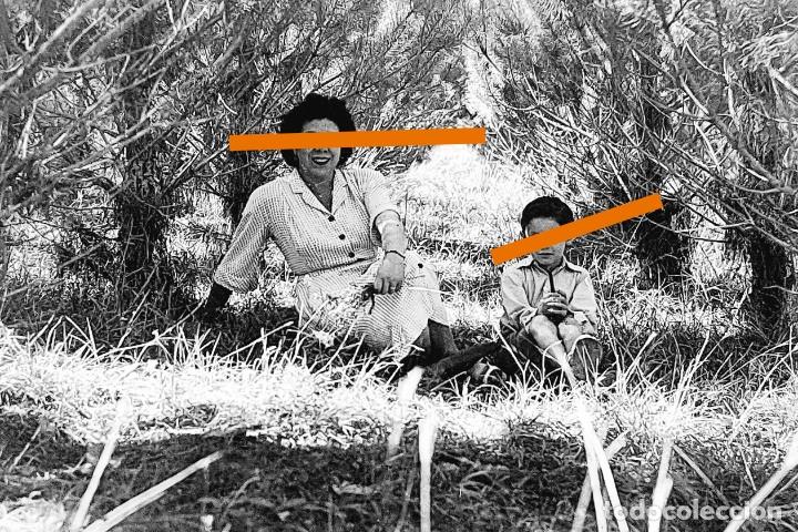 Fotografia antica: Antiguo negativo de fotograf&iacute;a. Se&ntilde;ora y Ni&ntilde;o. Antigua.