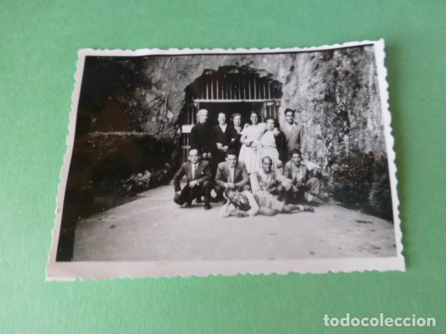 Fotograf&iacute;a antigua: COVADONGA ASTURIAS ANTIGUA FOTOGRAFIA A&Ntilde;OS 30 8,5 X 6,5 CMTS