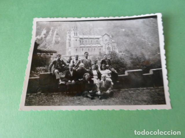 Fotograf&iacute;a antigua: COVADONGA ASTURIAS ANTIGUA FOTOGRAFIA A&Ntilde;OS 30 8,5 X 6,5 CMTS