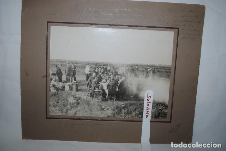 Fotografia antiga: COMIDA OFRECIDA A LOS ARMADORES DE BARCOS DE PESCAS 1932 , CADIZ .