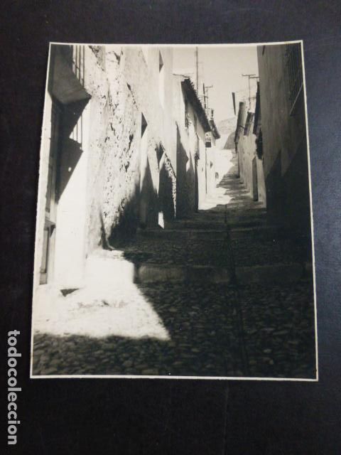 Fotografia antica: VILLENA ALICANTE FOTOGRAFIA POR ROBERT GILLON PRESIDENTE SENADO BELGICA