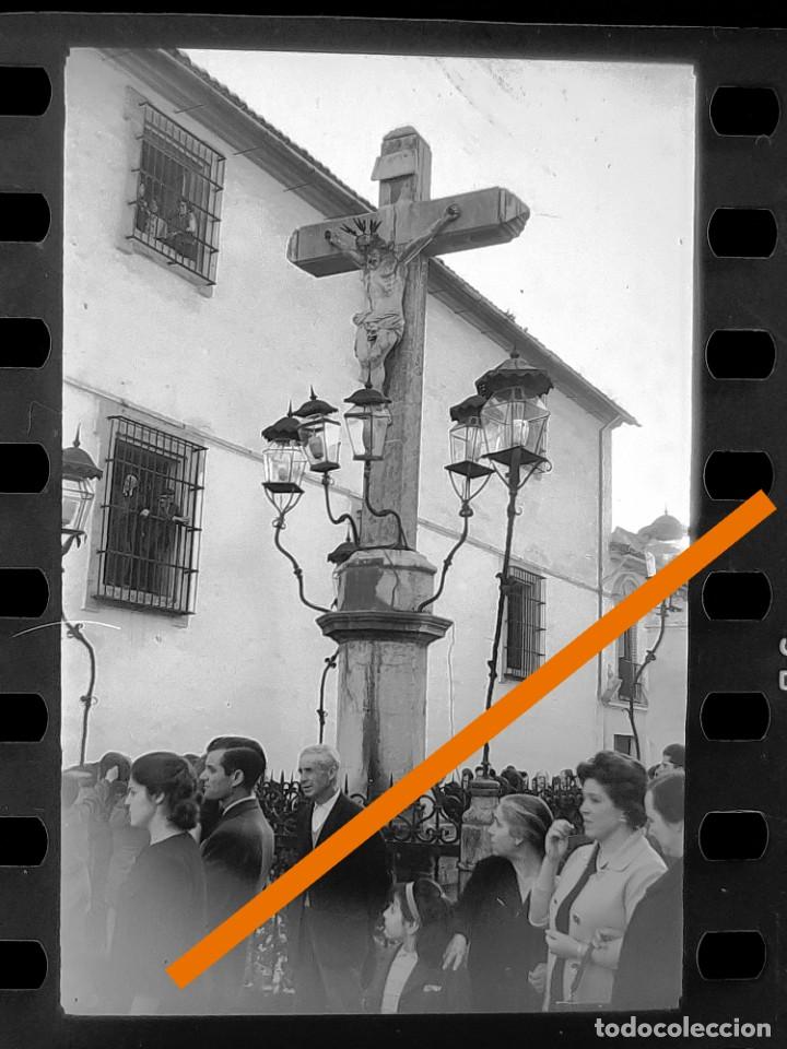 Fotografia antiga: antiguo negativo o clich&eacute; de fotograf&iacute;a. Procesi&oacute;n Andaluc&iacute;a. A&ntilde;os 50.
