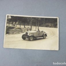 Fotografía antigua: FOTOGRAFÍA POSTAL DE UN AUTOMOVIL GRAN PAIGE. EN LA VII CARRERA CUESTA DE LA RABASSADA. 1929