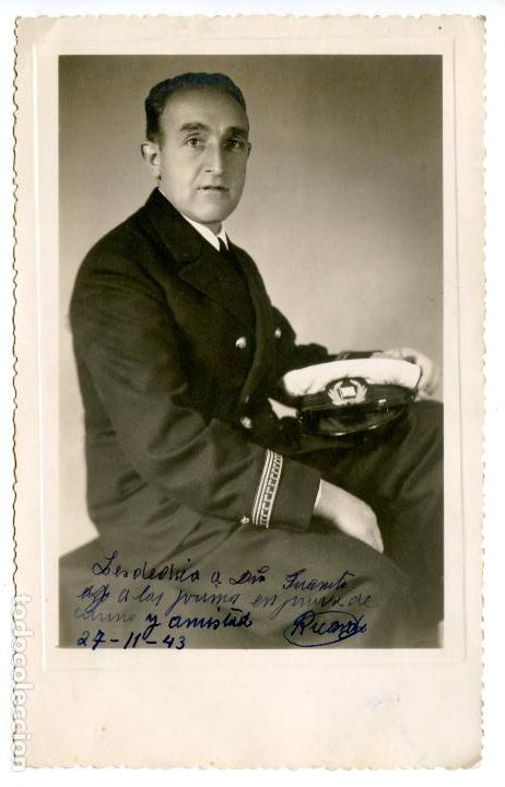 Fotografia antica: Retrato de marino mercante con uniforme, Foto Pepe, Guernica, 1943