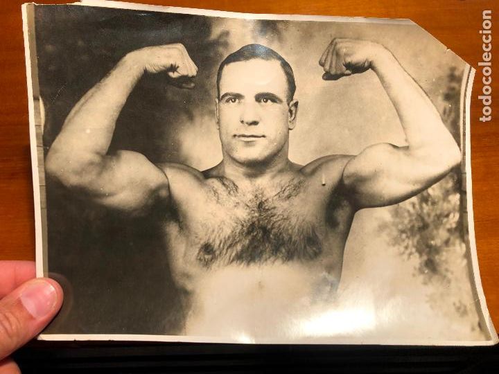 Fotograf&iacute;a antigua: boxeo. boxeador espa&ntilde;ol por identificar. sin datos. 17 x 23 cm. 1930's aprox.