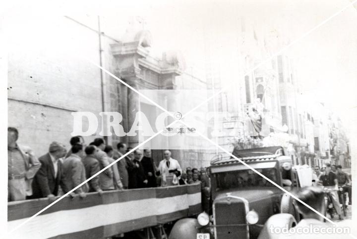 Fotograf&iacute;a antigua: FOTOGRAFIA ORIGINAL GENTE DE CASTELLON EN EL RECUERDO PROCESION SE SAN CRISTOBAL EN SAN AGUSTIN