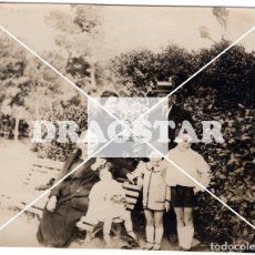 Fotografía antigua: FOTOGRAFIA ORIGINAL GENTE DE CASTELLON EN EL RECUERDO FAMILIA EN PARQUE RIBALTA 1915. Lote 340065318