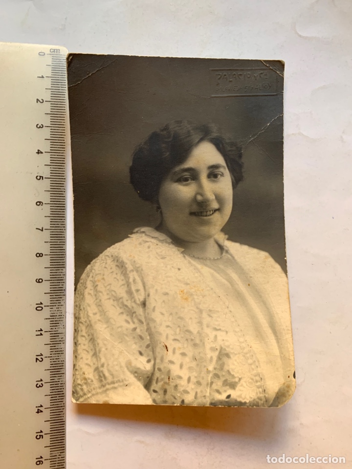 Fotograf&iacute;a antigua: FOTO. JOVEN DE LEVE SONRISA. PALACIO Y C&Iacute;A, FOT&Oacute;GRAFO. ALCOY.