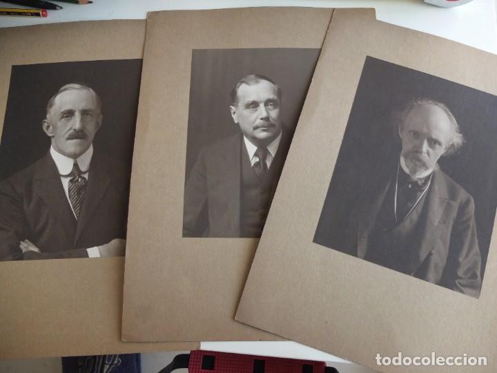 Fotograf&iacute;a antigua: Tres fotograf&iacute;as al bromuro viradas a sepia de H. Caine, H. G. Wells y Max Perberton