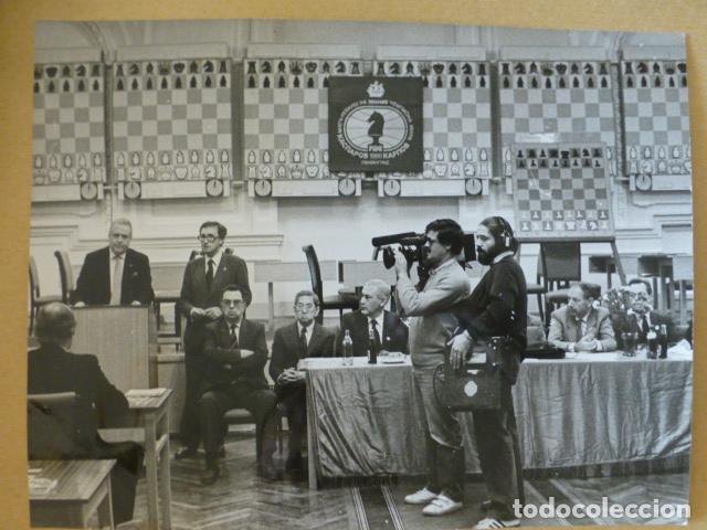 Fotograf&iacute;a antigua: AJEDREZ RUSIA KASPAROV KARPOV COMPETICION ANTIGUA FOTOGRAFIA