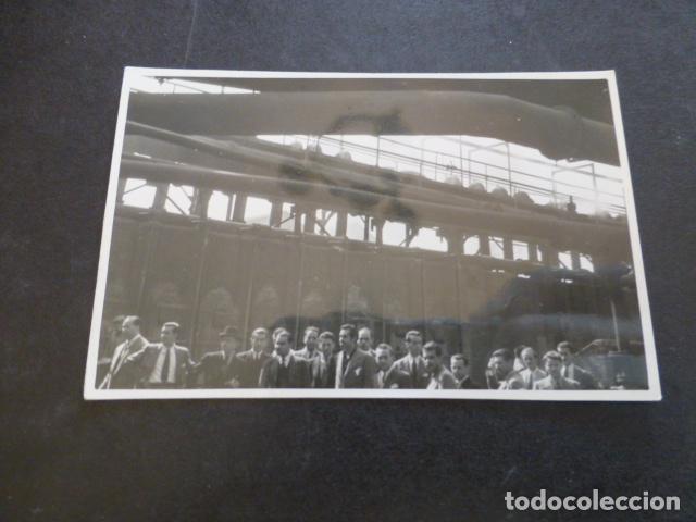 Fotografia antica: PE&Ntilde;ARROYA PUEBLO NUEVO CORDOBA VISITA FABRICAS ANTIGUA FOTOGRAFIA 5,5 X 9 CMTS