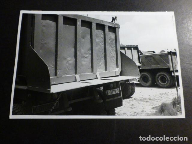 Fotografia antica: ARISTAS VIVAS CAMION TRANSPORTE DE MERCANCIAS ANTIGUA FOTOGRAFIA 13 X 18 CMTS