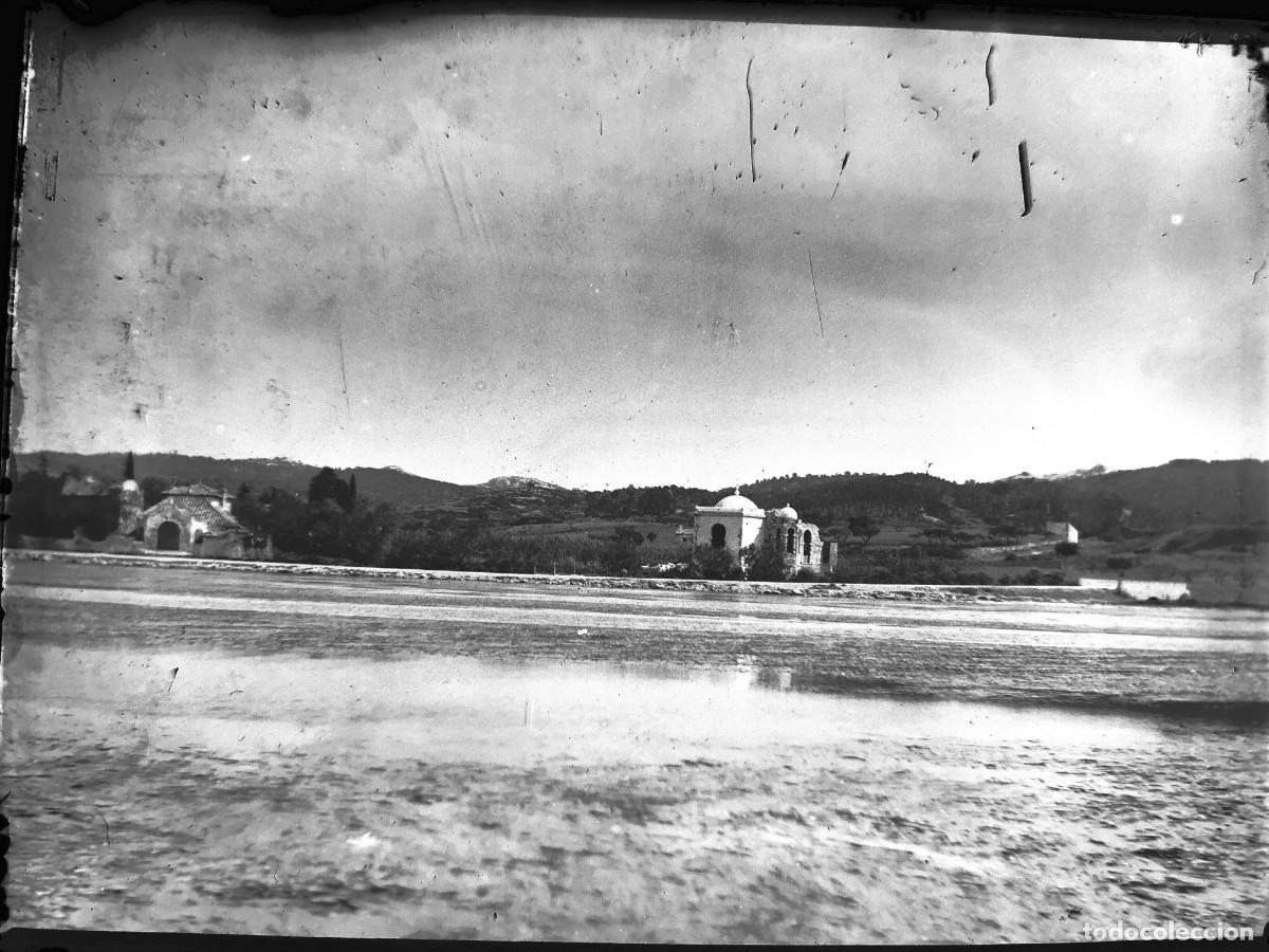 Antique Photography: Antiguo negativo de fotograf&iacute;a. Cristal. Antigua.