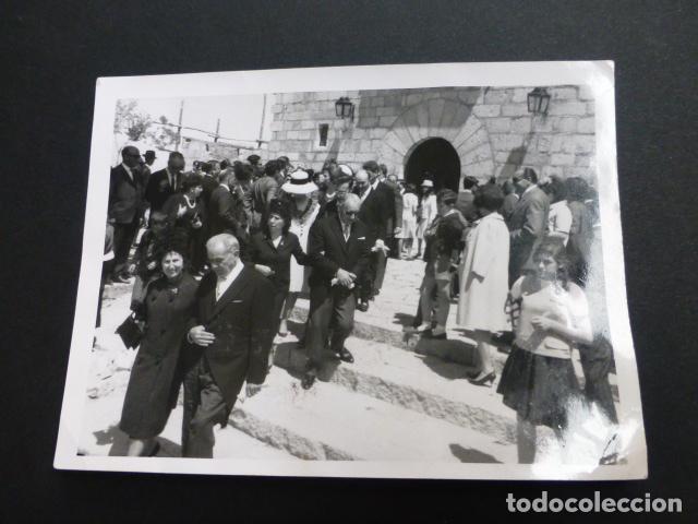 Fotograf&iacute;a antigua: ANDUJAR JAEN SALIDA DE BODA EN EL SANTUARIO DE LA CABEZA ANTIGUA FOTOGRAFIA 9 X 12 CMTS