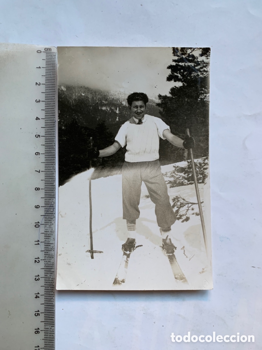 Fotograf&iacute;a antigua: FOTO. POR LA PISTA DE ESQU&Iacute;. FOT&Oacute;GRAFO?.