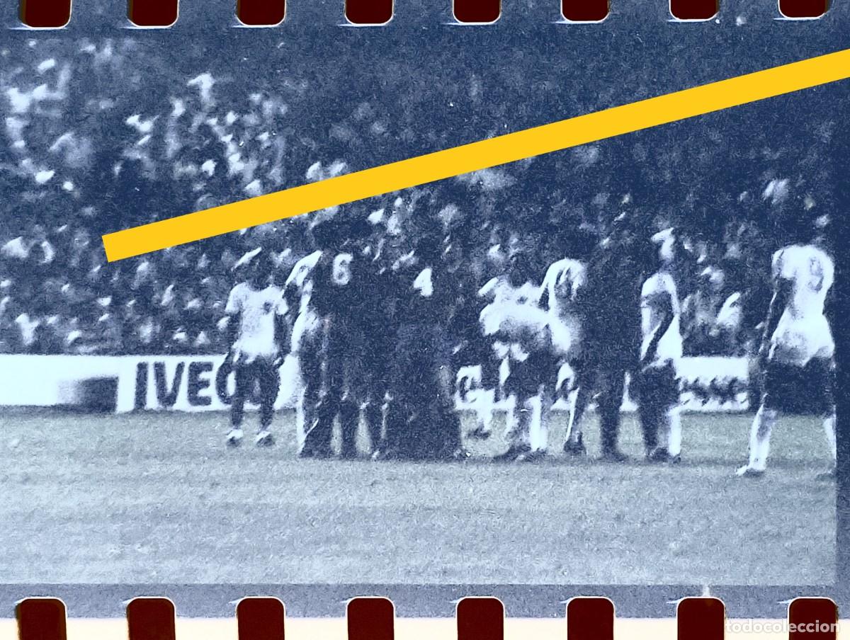 Alte Fotografie: Antiguo negativo de fotograf&iacute;a. Selecci&oacute;n Espa&ntilde;a Honduras. Estadio de Valencia. F&uacute;tbol Mundial 82