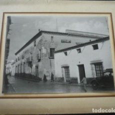 Fotografía antigua: ALMENDRALEJO BADAJOS PALACIO DE MONSALUD ANTIGUA FOTOGRAFIA AÑOS 30 CASTILLO FOTOGRAFO 17 X 23 CTMS