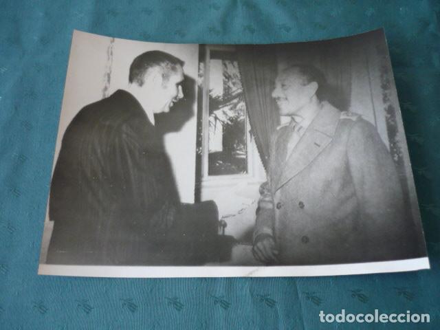 Fotograf&iacute;a antigua: SADAT ANWAR PRESIDENTE EGIPTO ANTIGUA FOTOGRAFIA 24 X 18 CMTS
