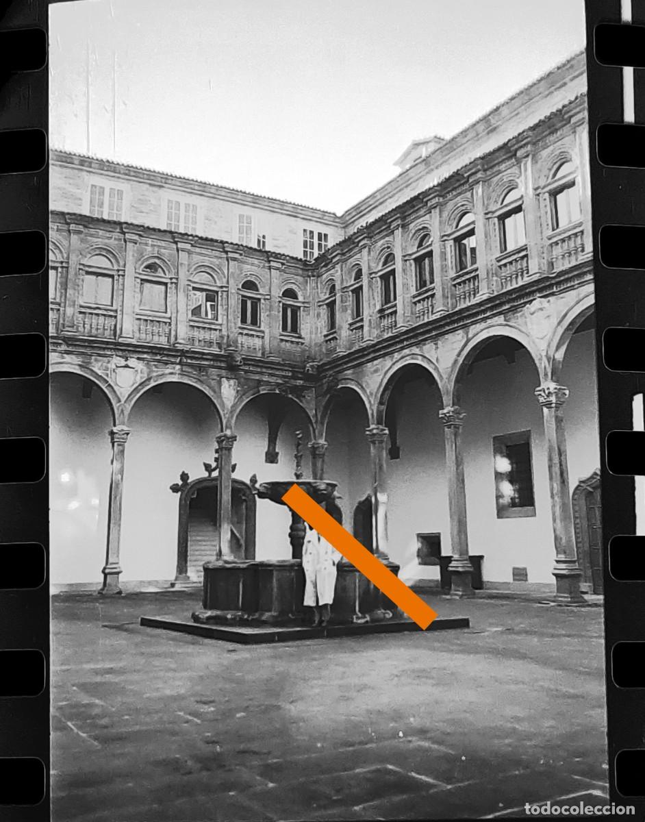 Photographie ancienne: Antiguo negativo o clich&eacute; de fotograf&iacute;a. Santiago de Compostela. A&ntilde;os 50.