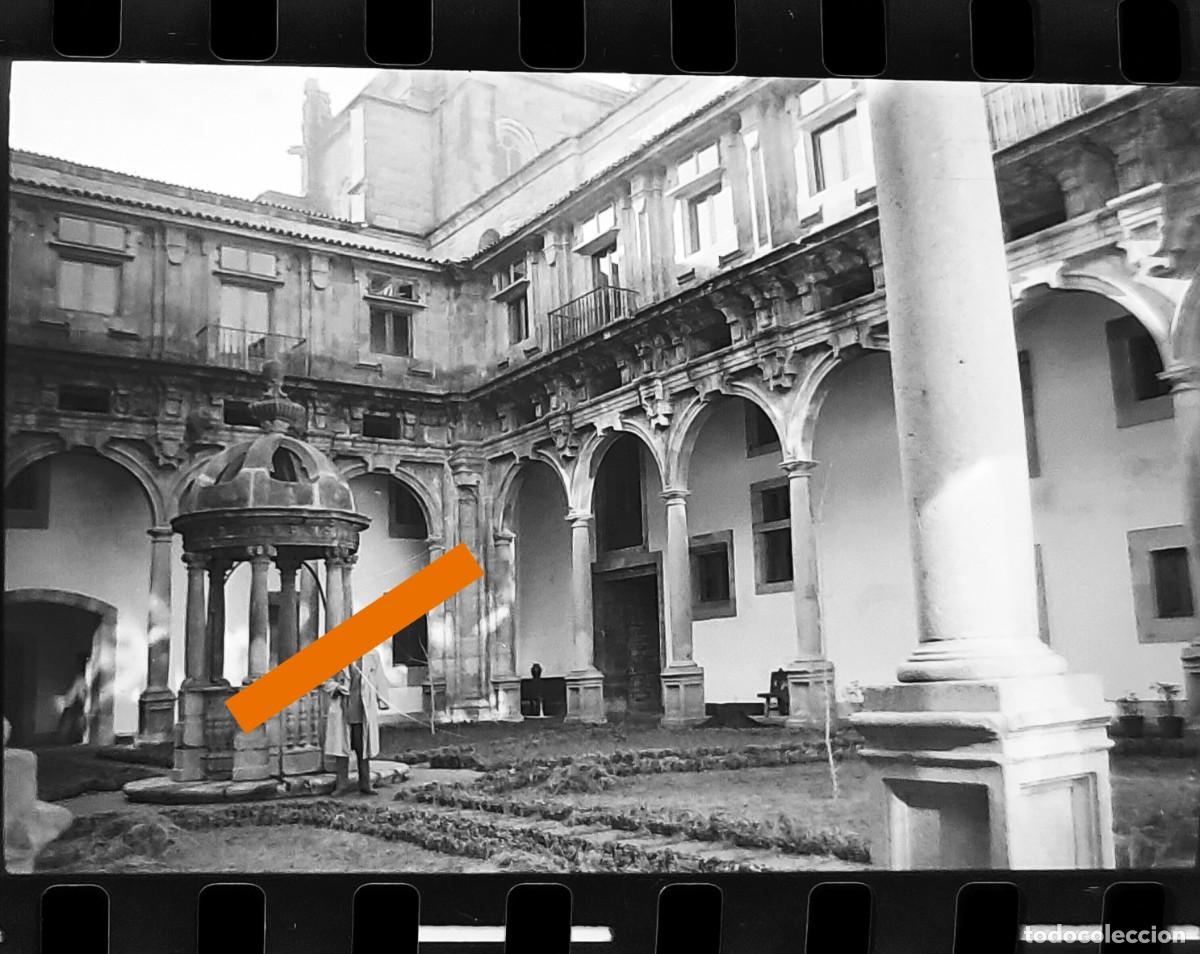 Fotograf&iacute;a antigua: Antiguo negativo o clich&eacute; de fotograf&iacute;a. Santiago de Compostela. A&ntilde;os 50.