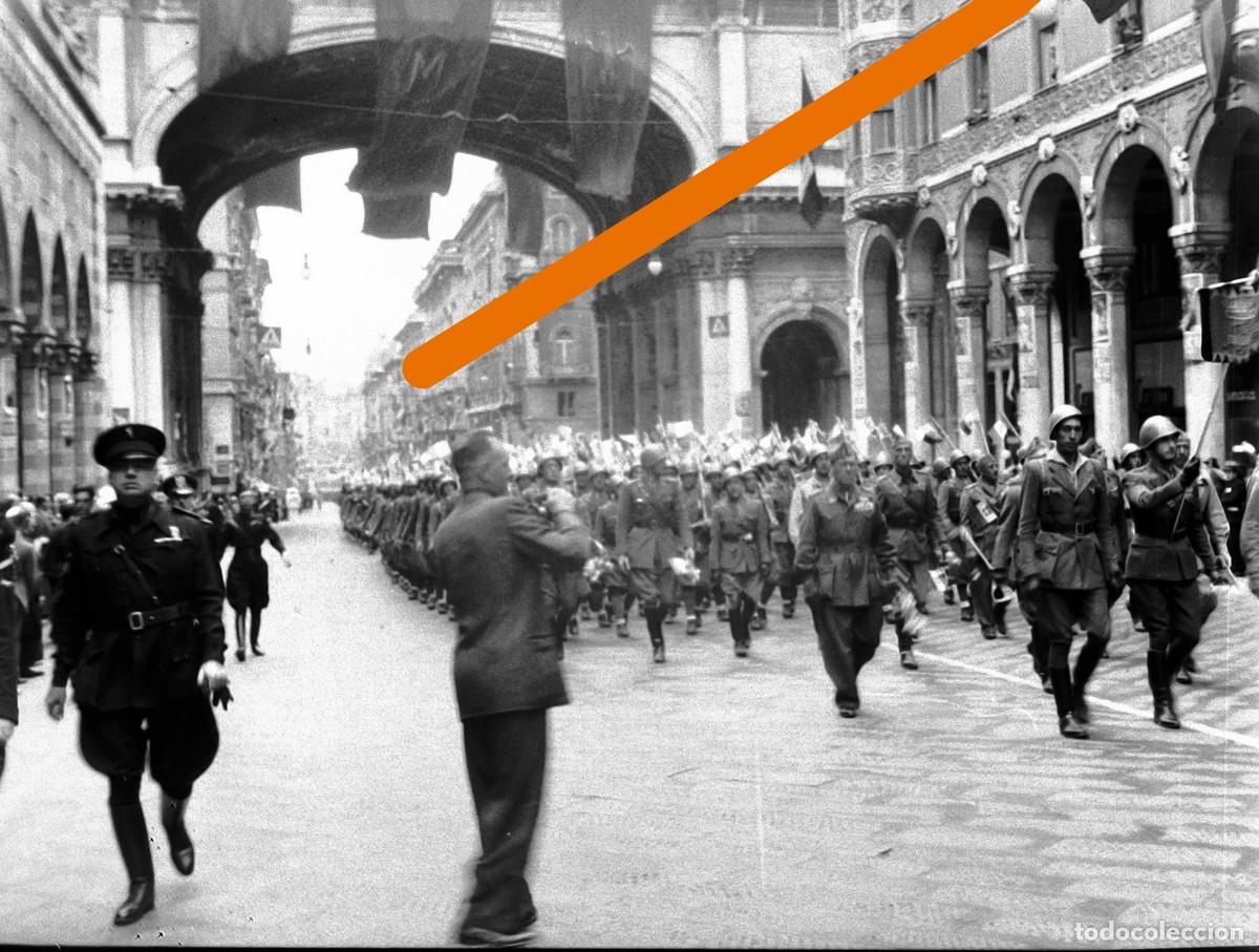 Alte Fotografie: Antiguo negativo o clich&eacute; de fotograf&iacute;a. Militares italianos. &Eacute;poca mussolini. Militar Italia.