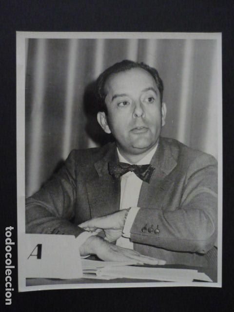 Fotografia antica: CARLOS GILA DIPUTADO DE UCD FOTOGRAFIA 25 X 20 CMTS