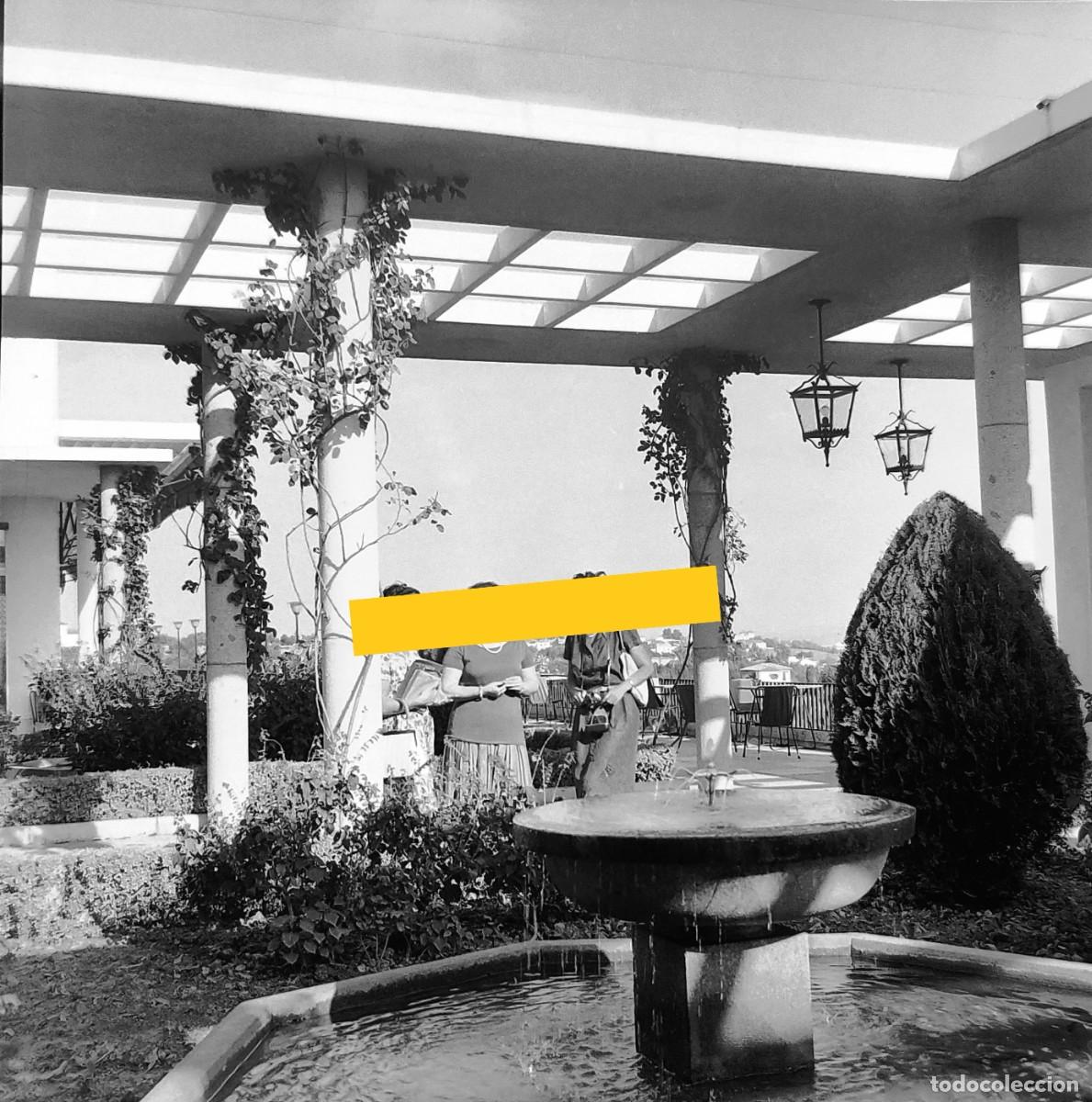 Fotograf&iacute;a antigua: Antiguo negativo de fotograf&iacute;a. C&oacute;rdoba . Parador arruzafa. A&ntilde;os 50/60.