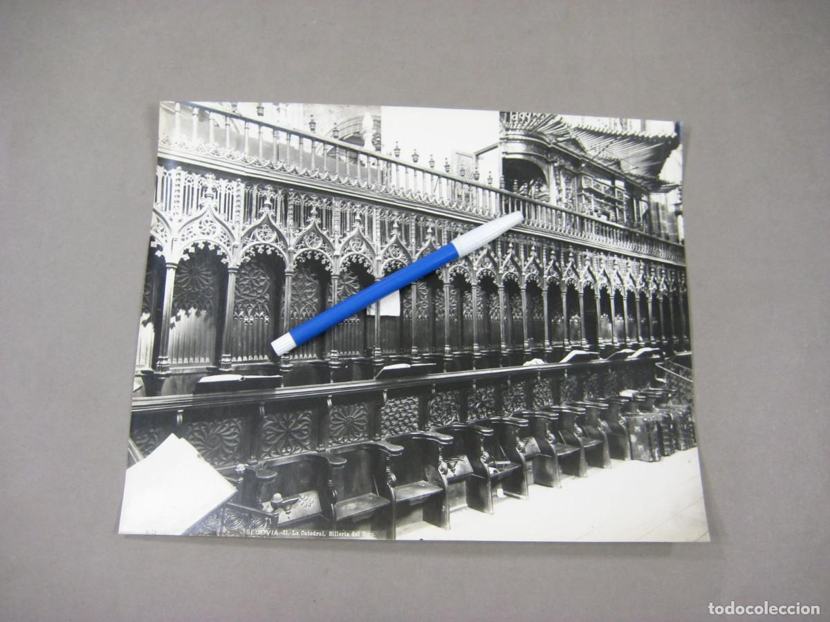 Fotograf&iacute;a antigua: Fotograf&iacute;a de la Siller&iacute;a del Coro. Catedral de Segovia. Foto Moreno.