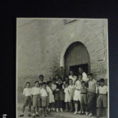 Fotografia antica: SABIÑAN ZARAGOZA 1949 FOTOGRAFIA AL CARBON POR ROBERT GILLON 11,5 X 9 CMTS