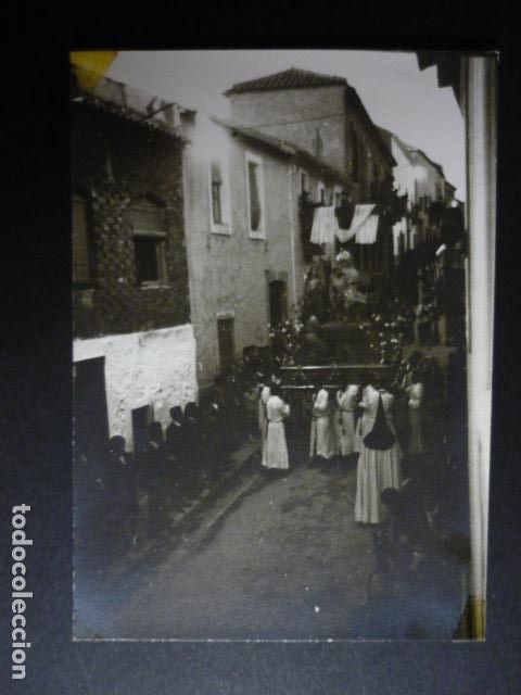 Fotograf&iacute;a antigua: CAMPO DE CRIPTANA CIUDAD REAL PROCESION SEMANA SANTA ANTIGUA FOTOGRAFIA 10,5 X 7,5 CMTS