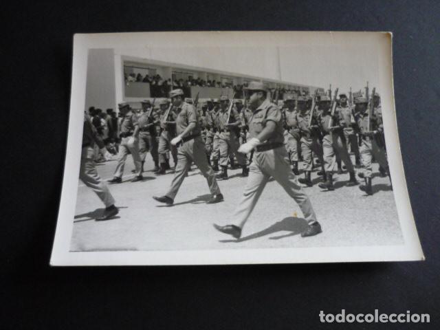 Antique Photography: EL AAIUN SAHARA ESPA&Ntilde;OL DESFILE MILITAR FOTOGRAFIA 7 X 10 CMTS