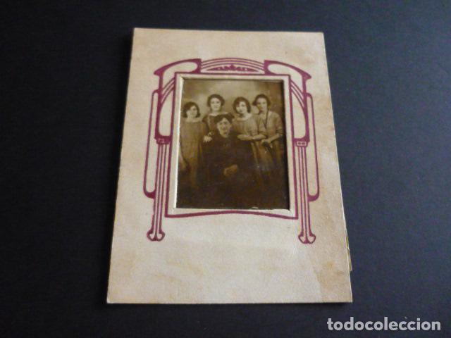 Alte Fotografie: RETRATO FAMILIAR A&Ntilde;OS 20 SOBRE CARTULINA DECO ORIGINAL ANTIGUA FOTOGRAFIA8 X 11 CMTS