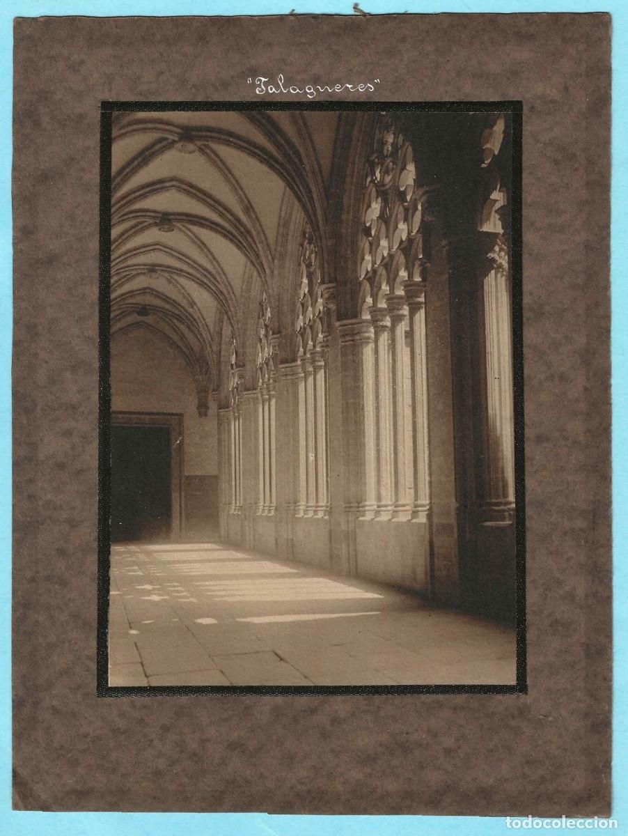 Fotograf&iacute;a antigua: CLAUSTRO G&Oacute;TICO. CATEDRAL DE VIC. &rdquo;TALAGUERES&rdquo; FOTOGRAF&Iacute;A VIRADA EN SEPIA MONTADA SOBRE CARTULINA