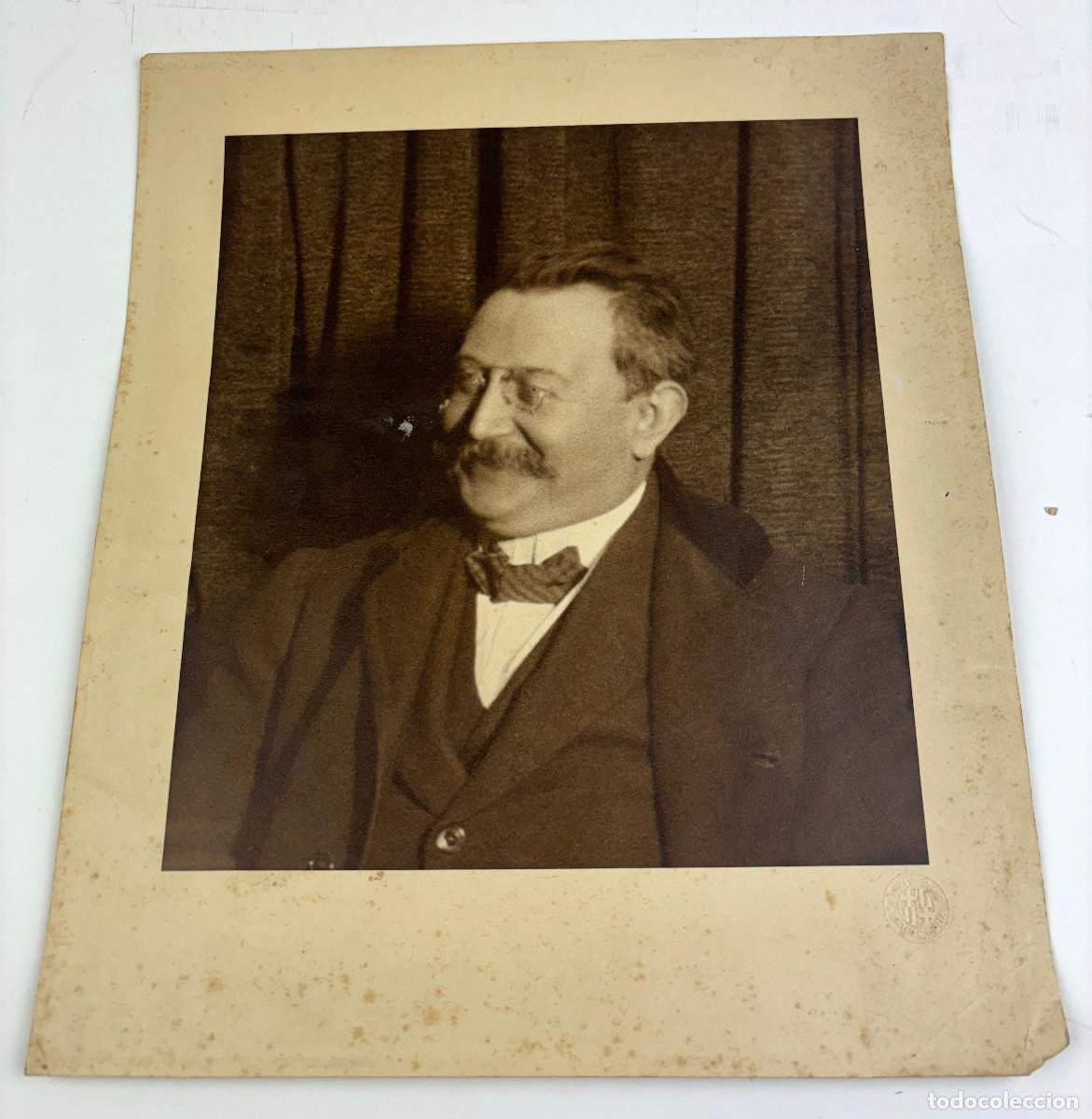 Antique Photography: ENRIC PRAT DE LA RIBA, RETRATO 22,5X25CM. SOPORTE: 29X34CM. FOTO MAS.