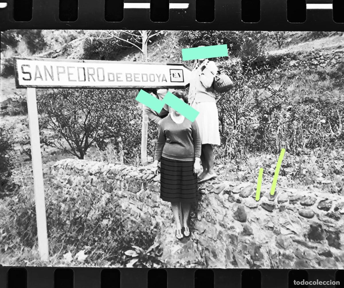 Antique Photography: Antiguo negativo de fotograf&iacute;a. En San Pedro de Bedoya Comarca de Li&eacute;bana Cantabria