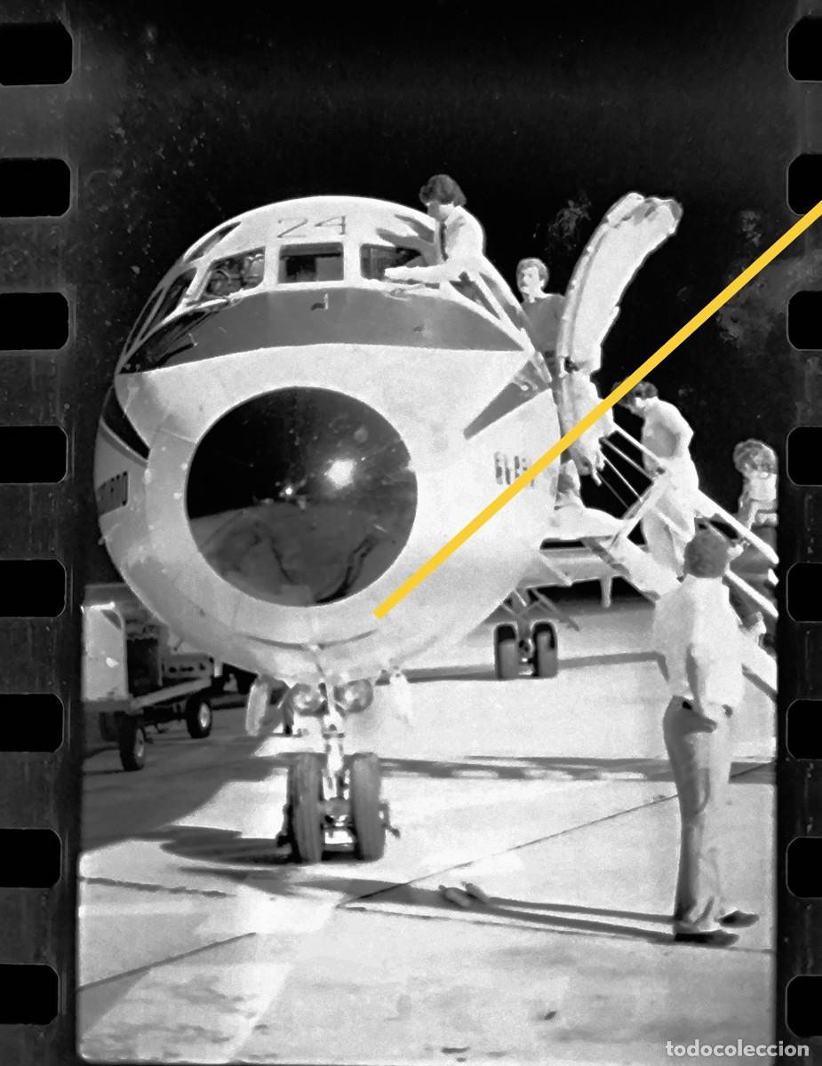 Photographie ancienne: Antiguo negativo o clich&eacute; de fotograf&iacute;a. Avi&oacute;n. A&ntilde;os 70.