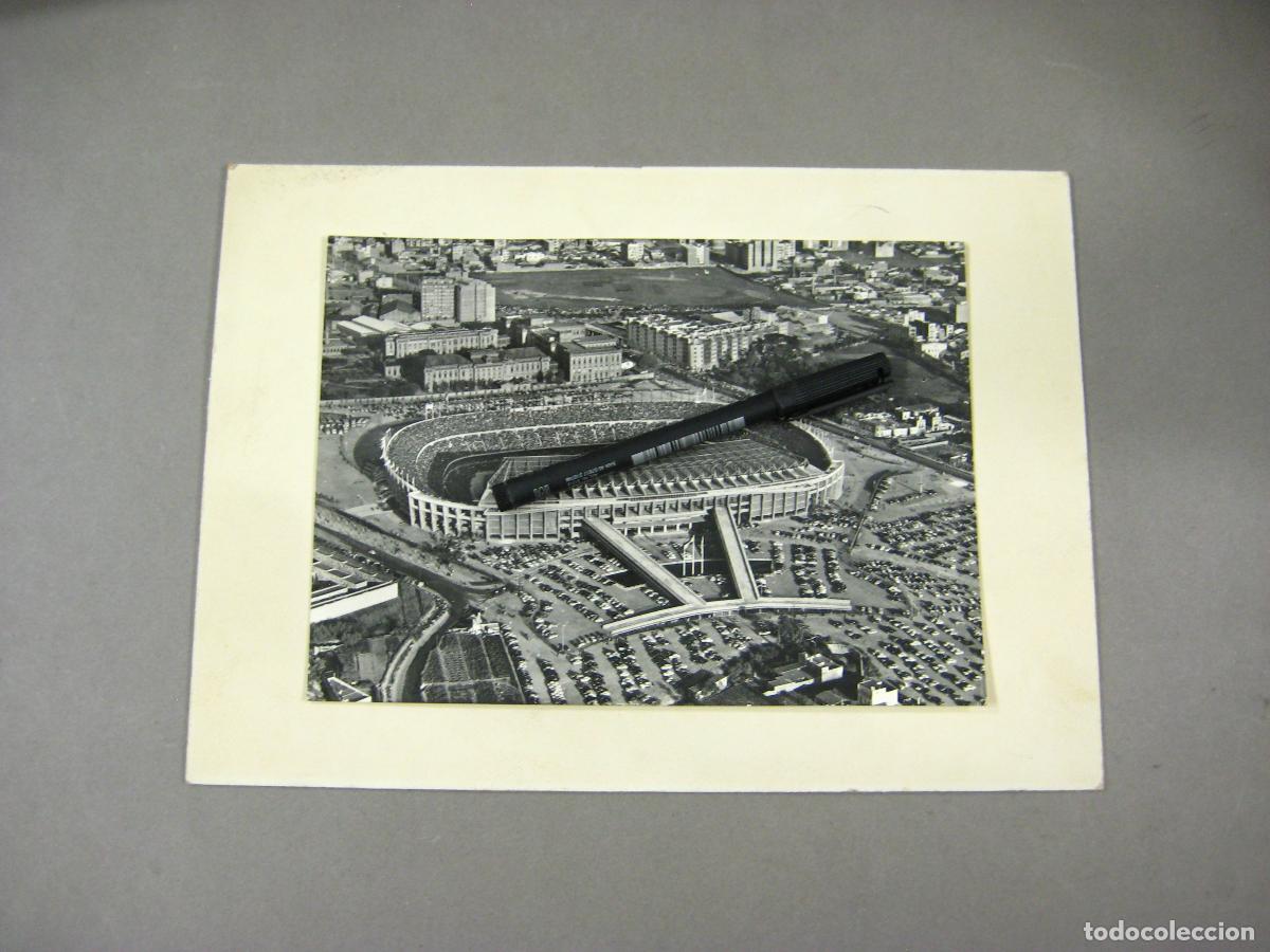 Fotografia antiga: FOTOGRAF&Iacute;A ORIGINAL AEREA DEL CAMP NOU. CAMPO DEL BARCELONA CLUB DE FUTBOL. A&Ntilde;OS 50 &Oacute; 60