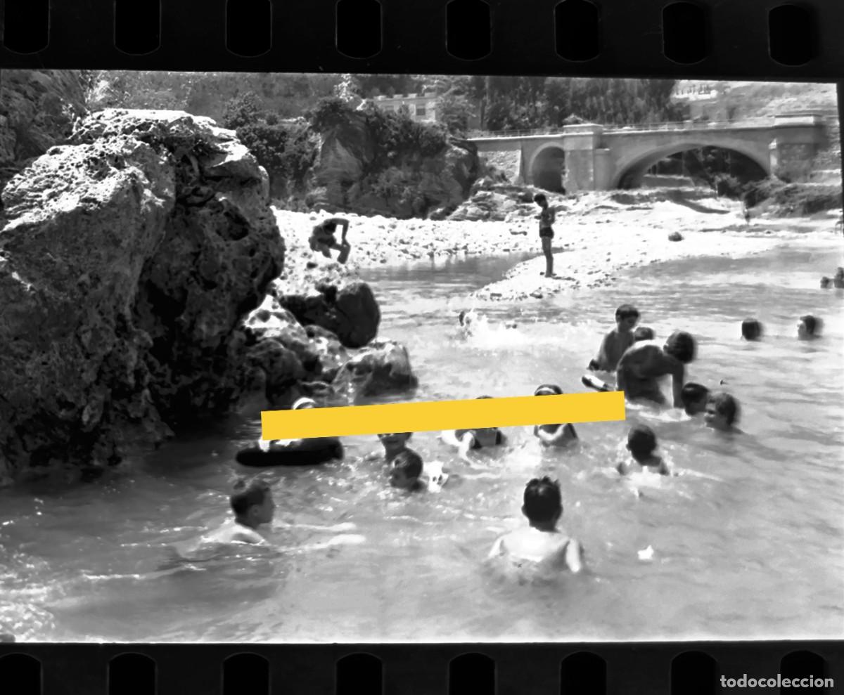 Fotograf&iacute;a antigua: Antiguo negativo de fotograf&iacute;a. Montanejos Castell&oacute;n. A&ntilde;o 1964.