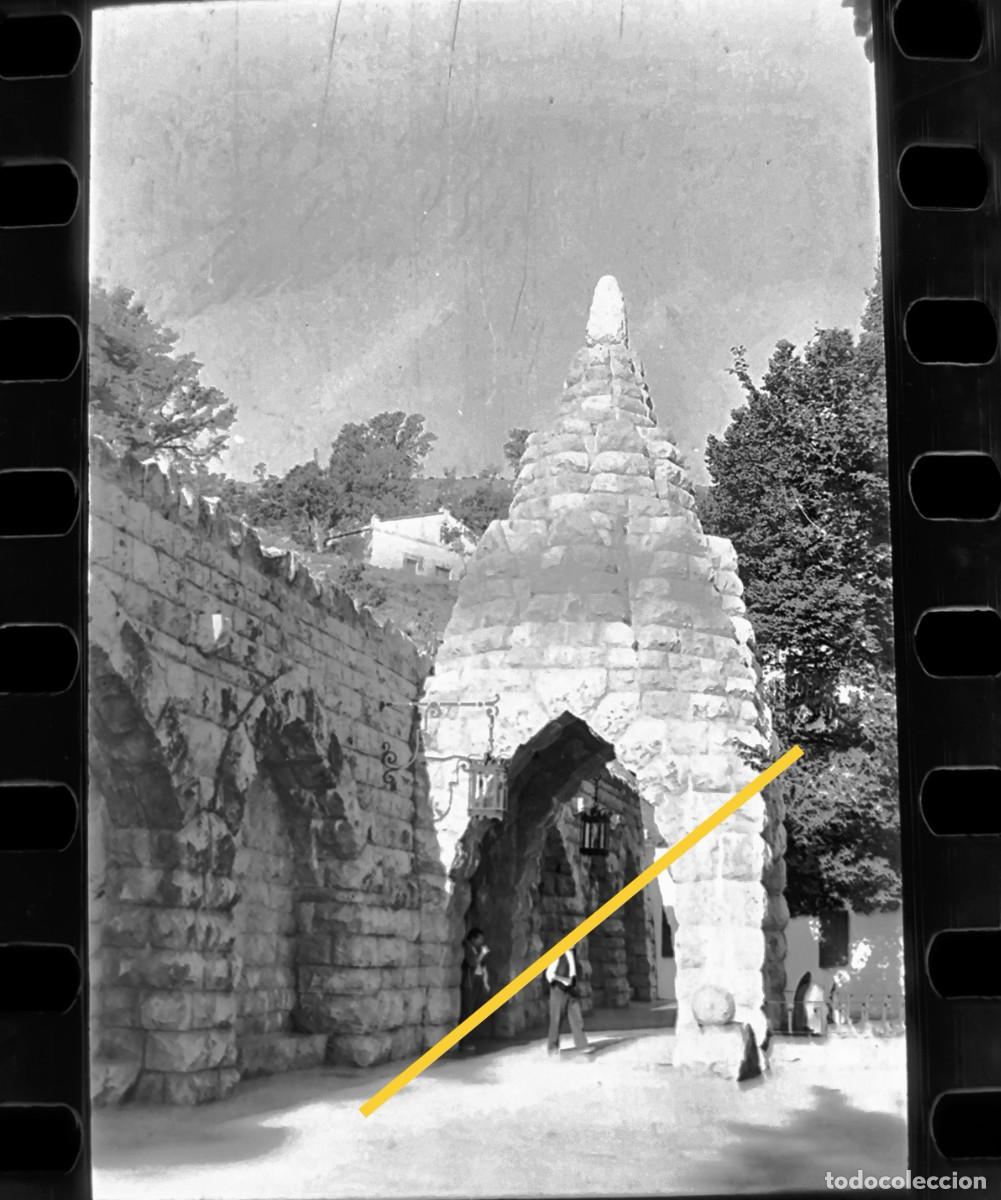 Fotografia antiga: Antiguo negativo de fotograf&iacute;a. Benasal Castell&oacute;n. A&ntilde;o 1958